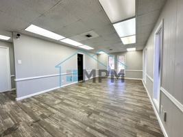 featured image of 2111 Honor St #1