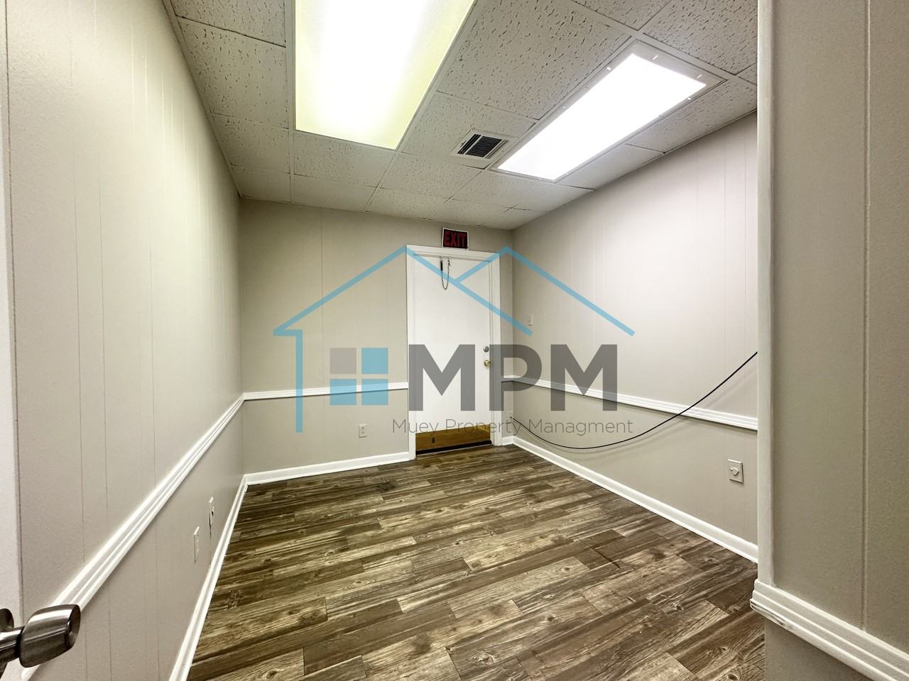 2111 Honor St #1 - Photo 6 of 9