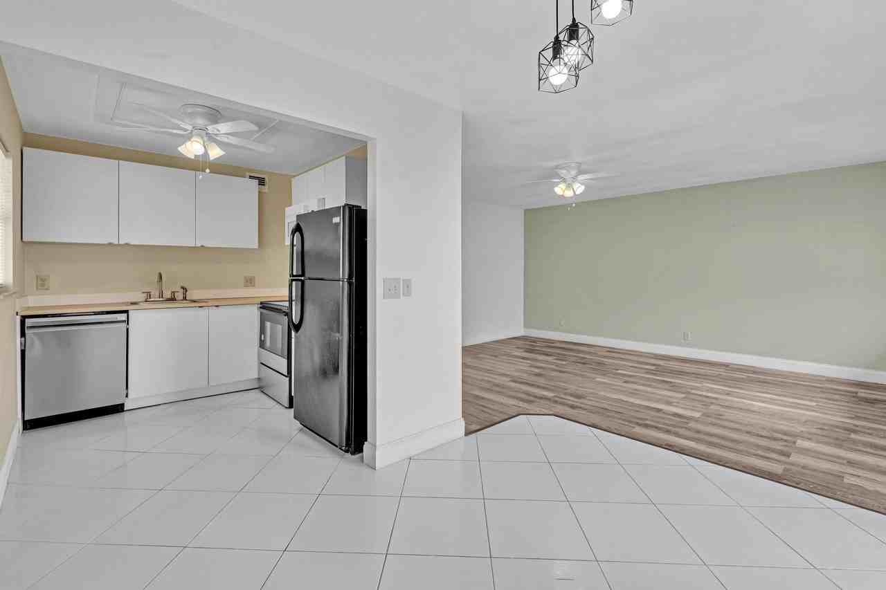 365 Flanders G #H - Photo 4 of 50