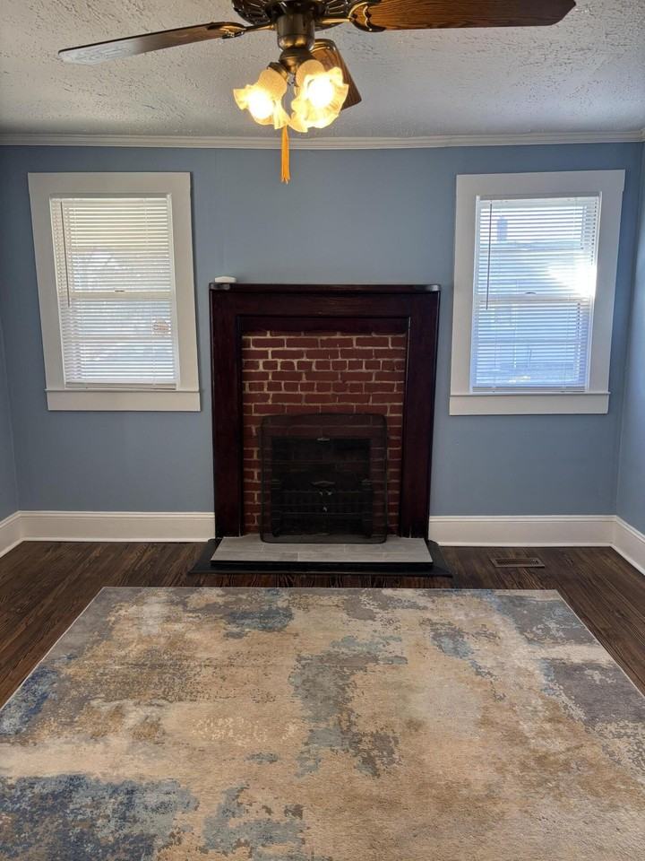 107 Orange St - Photo 2 of 45