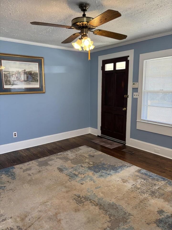 107 Orange St - Photo 3 of 45