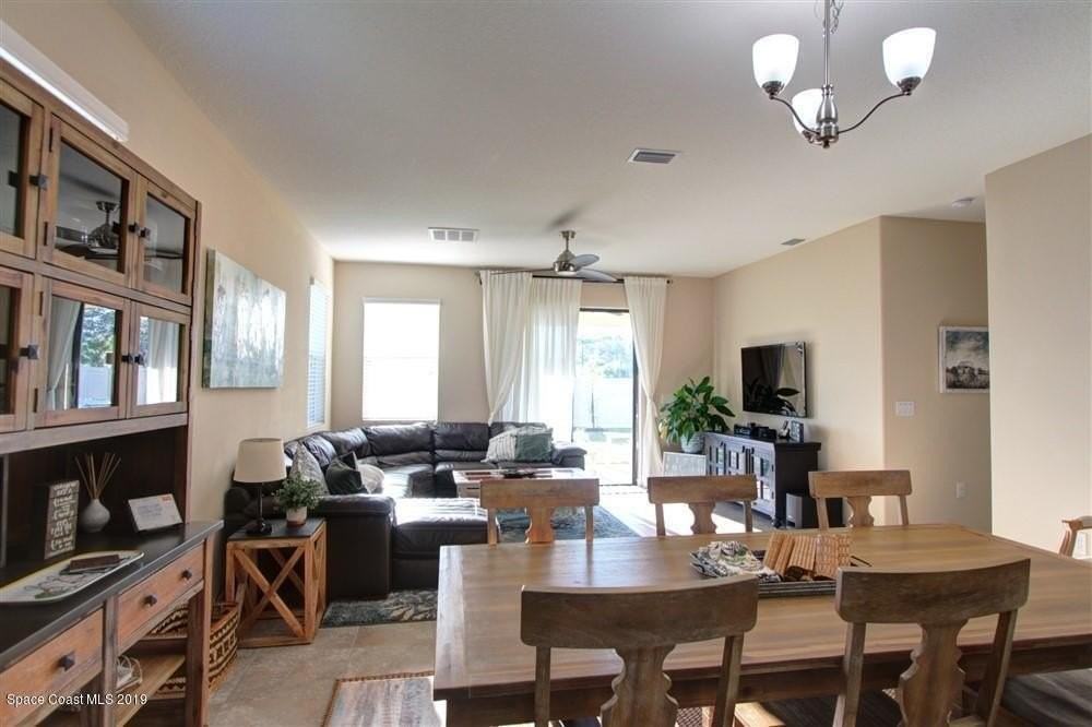 953 Musgrass Cir - Photo 5 of 32