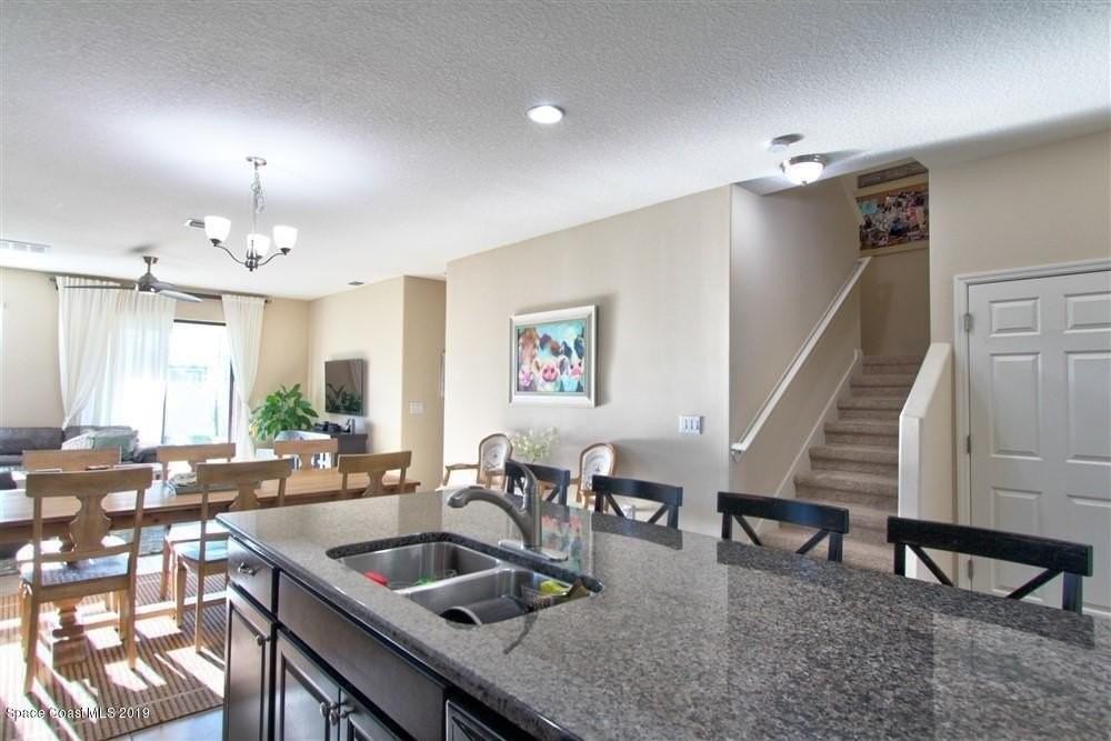 953 Musgrass Cir - Photo 6 of 32