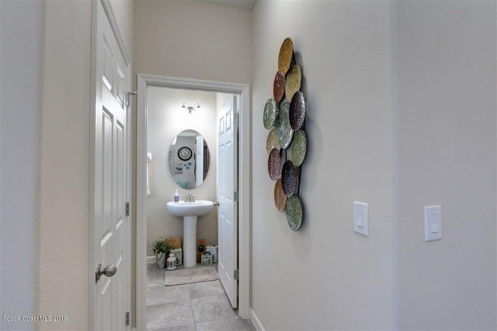 953 Musgrass Cir - Photo 7 of 32