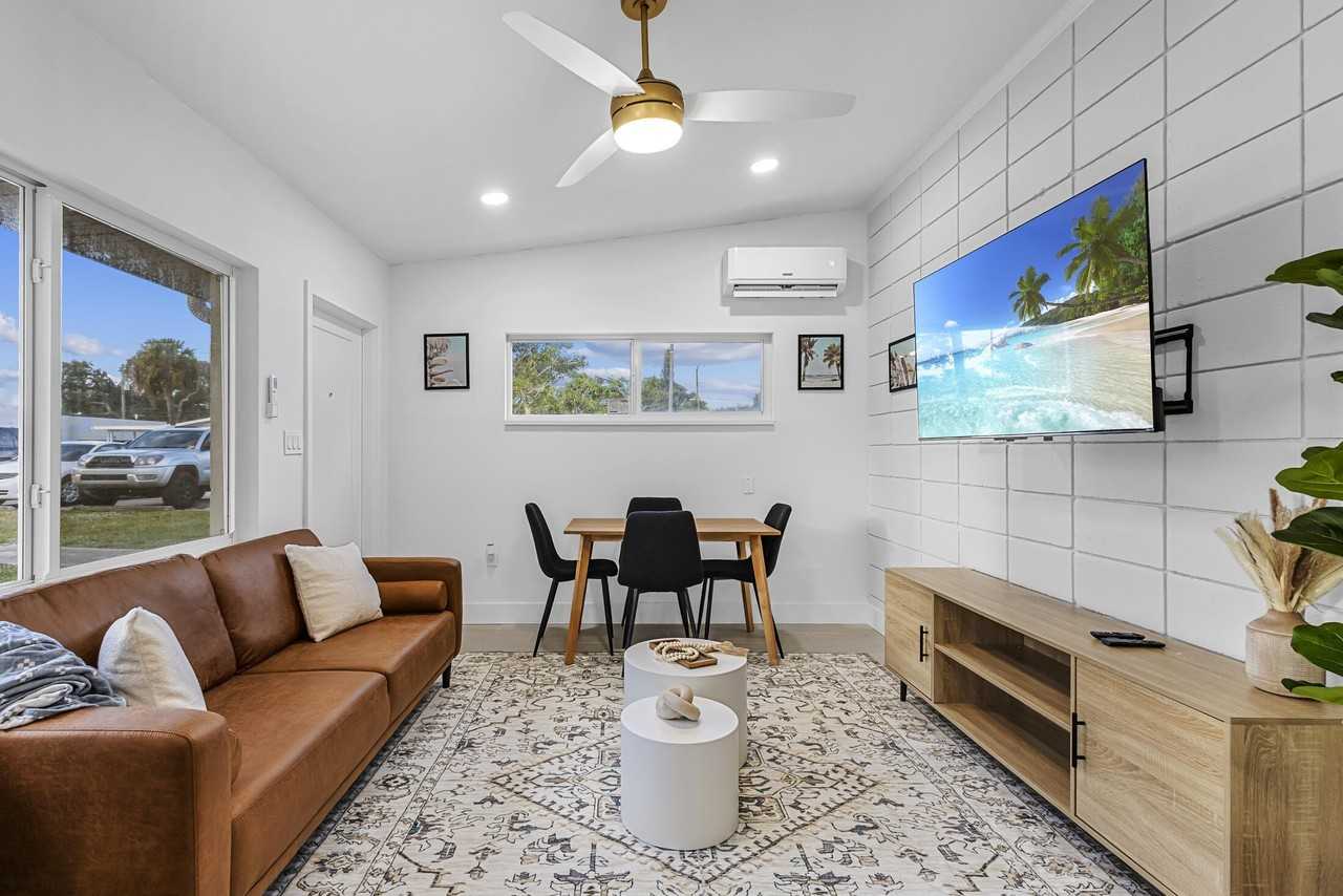 117 Pierce Ave Apt A1 #A1 - Photo 4 of 12