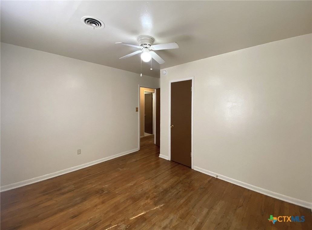 2116 Circle Dr - Photo 7 of 9