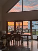 featured image of 302 S Lake Dr