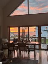 302 S Lake Dr - Photo 1 of 1