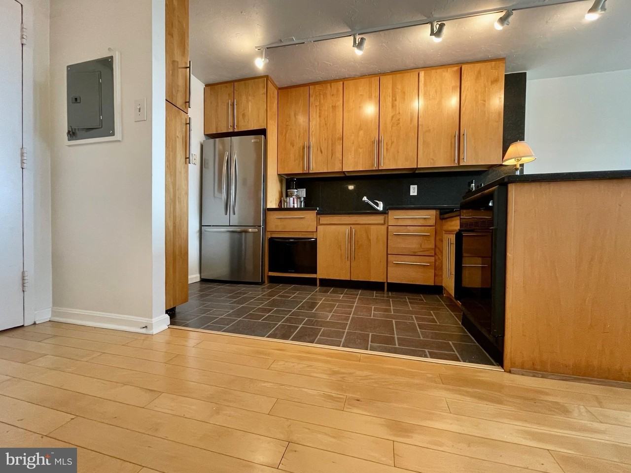 1301 20th St Nw Apt 805 #805 - Photo 5 of 27