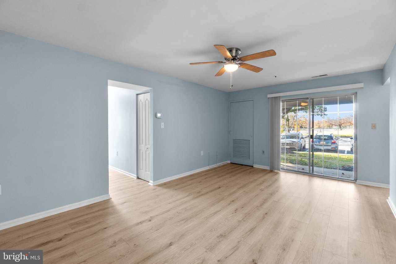 8378 Montgomery Run Rd Apt D #D - Photo 3 of 30