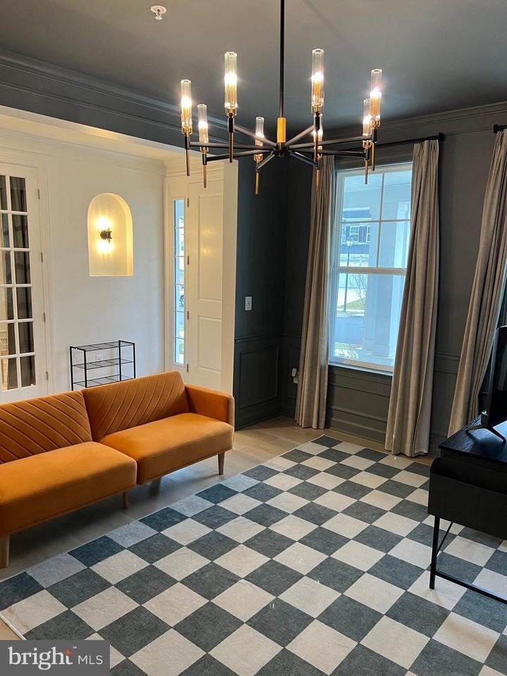 11610 Wynnifred Pl - Photo 5 of 50