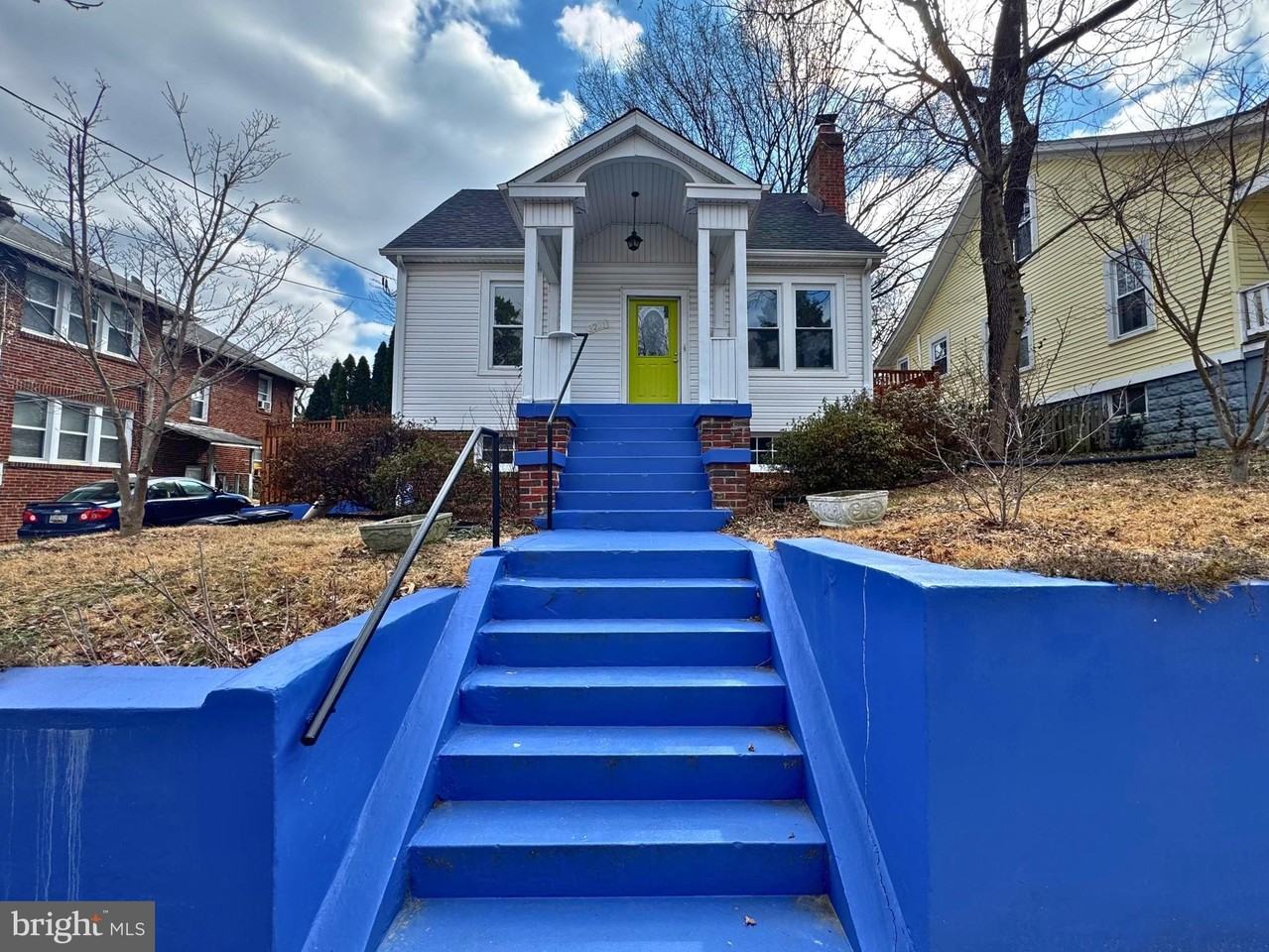 3211 Varnum St - Photo 2 of 39