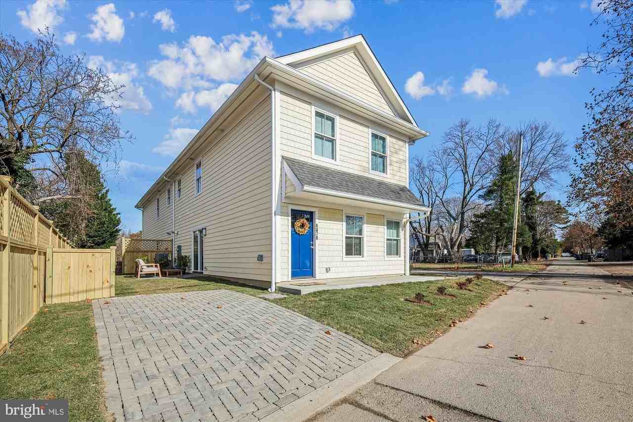 607B North St - Photo 3 of 34
