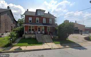 featured image of 106 Walnut St