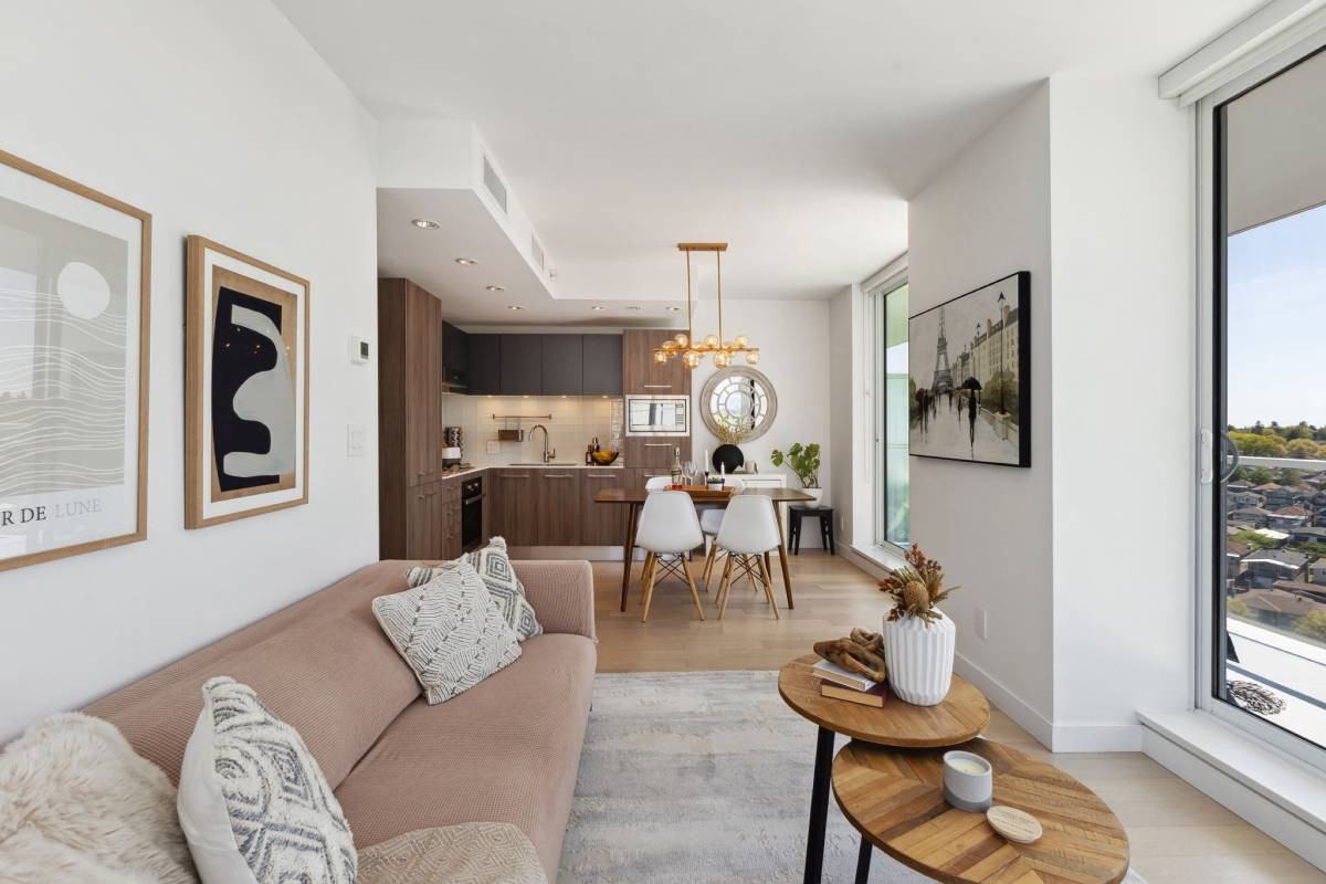 Kingsway & Gladstone St #1610 - Photo 5 of 24