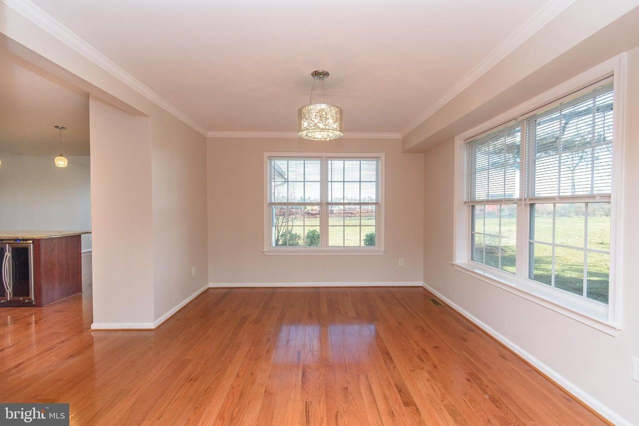 521 Dogwood Dr - Photo 7 of 25