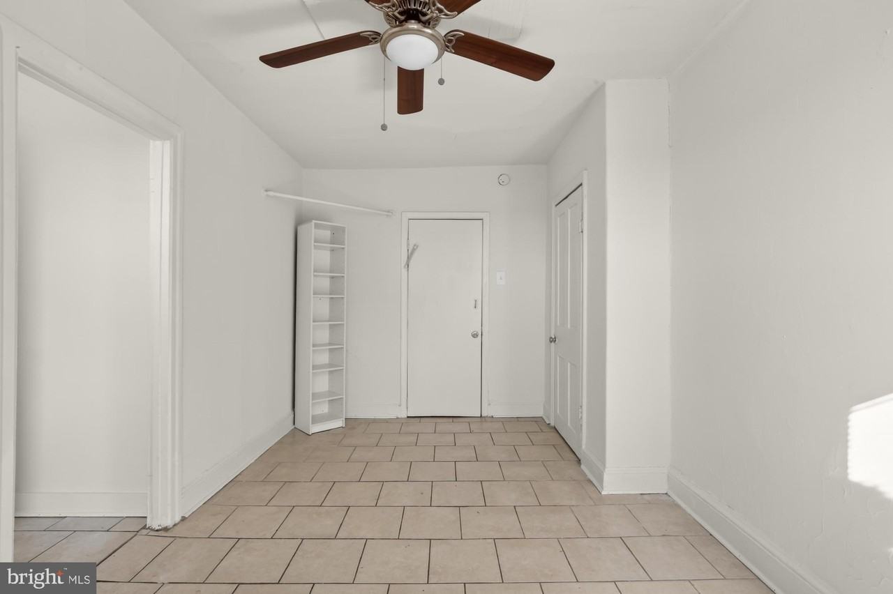 2536 Amber St Unit 3f #3F - Photo 3 of 12