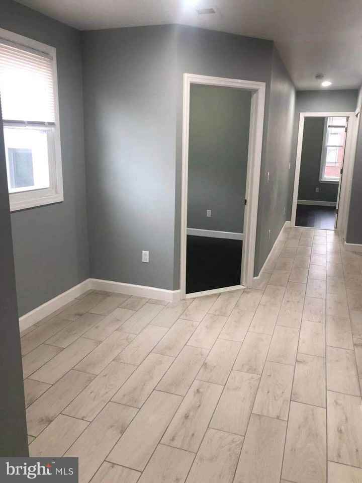 2224 S 15th St Unit 3 #3 - Photo 2 of 5