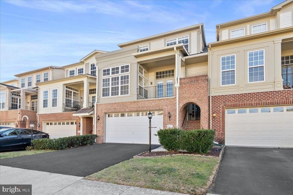 43277 Tumbletree Ter - Photo 3 of 46