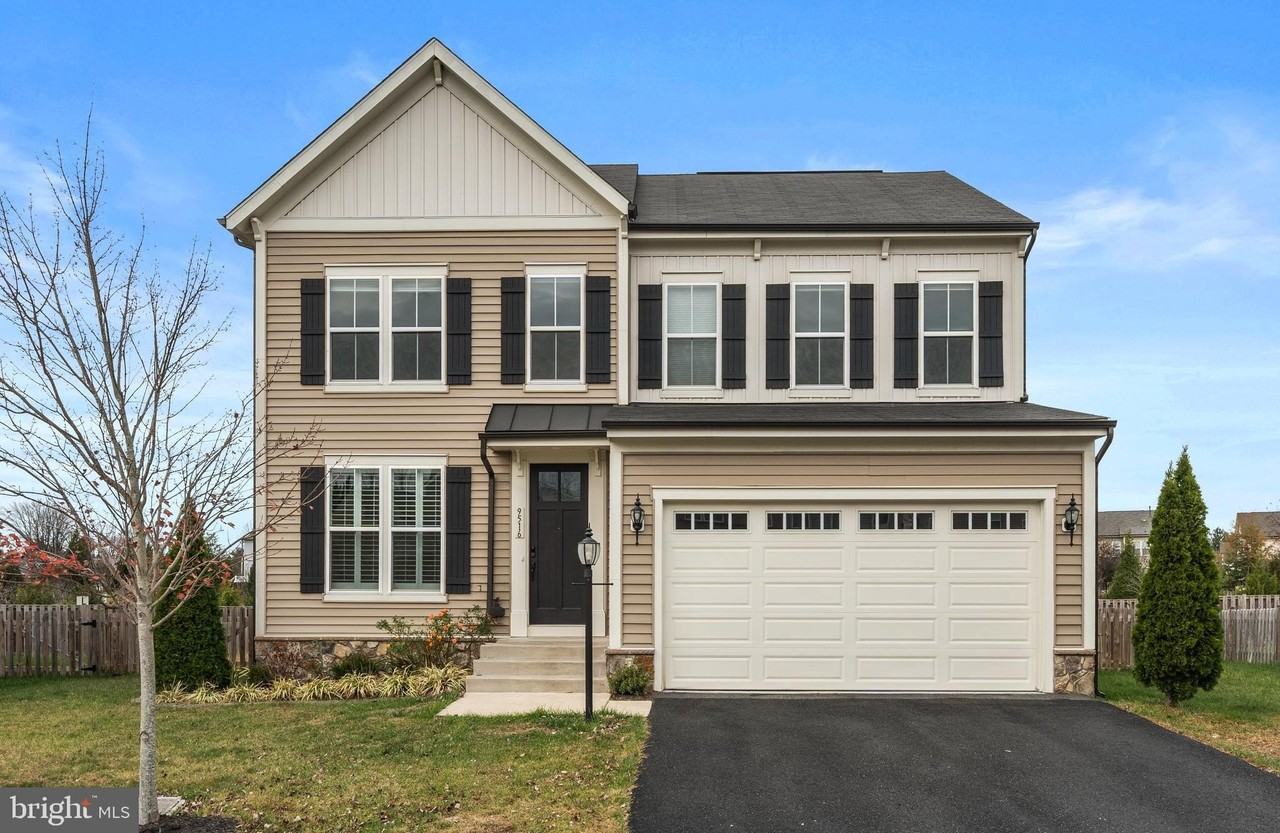 9516 Kimbleton Hall Loop - Photo 3 of 50