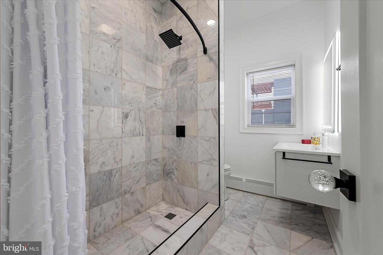 40 E Piccadilly St Unit 2 #2 - Photo 5 of 16