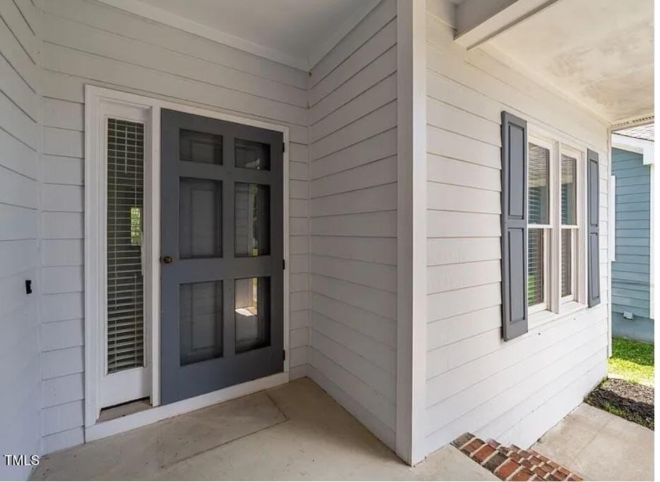 1928 Castle Pines Dr - Photo 2 of 21