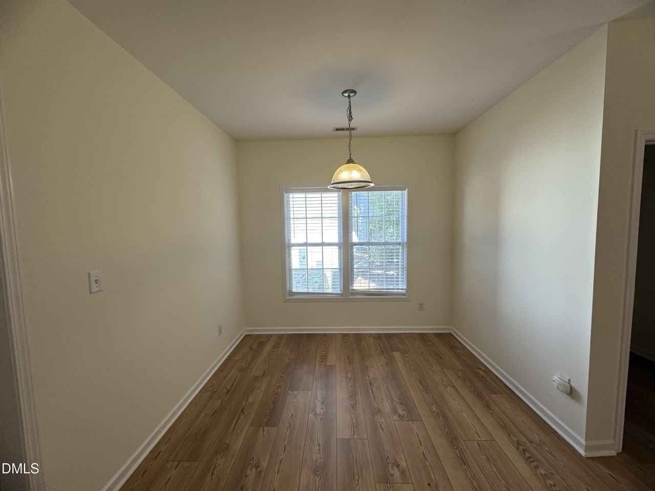 110 Tortola Pl - Photo 5 of 14