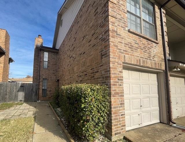 1226 W Hudgins St - Photo 2 of 23