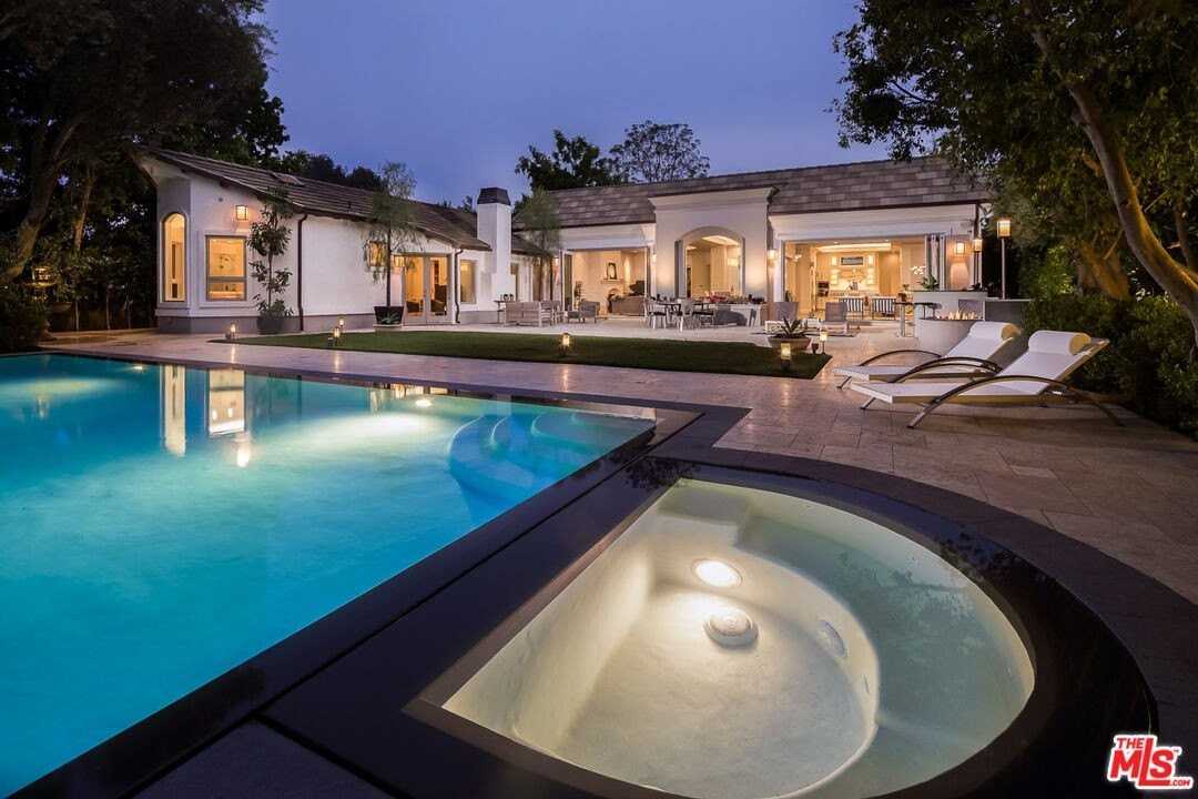 210 S Westgate Ave - Photo 2 of 28