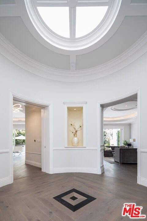 210 S Westgate Ave - Photo 4 of 28