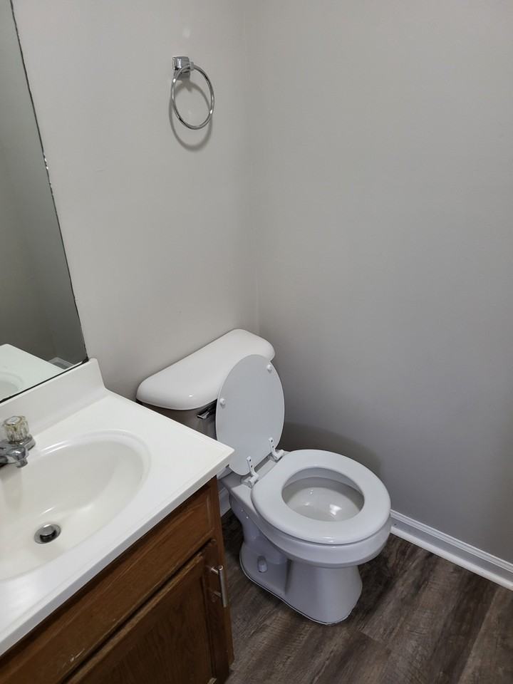 104 Kayla Dr #28 - Photo 4 of 8