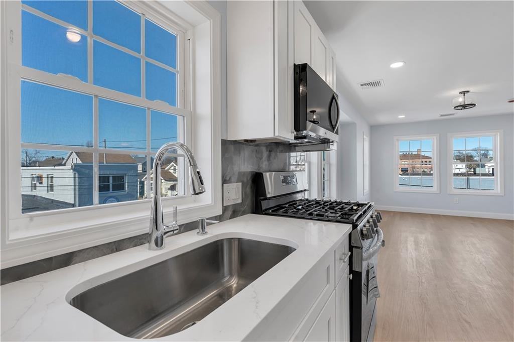 10 Anthony Ave ##2 - Photo 2 of 29