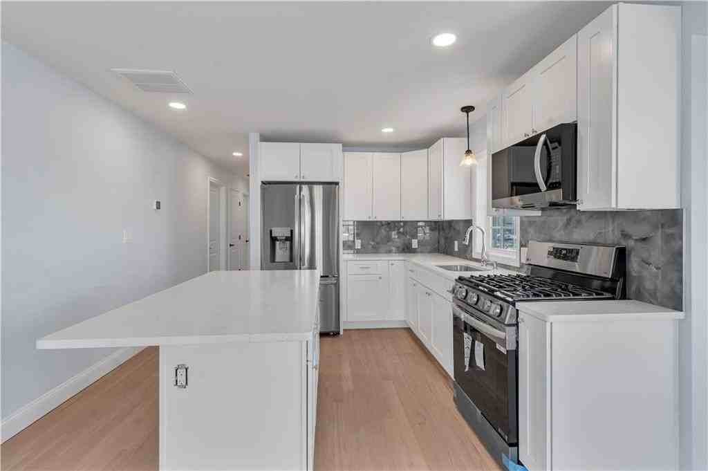 10 Anthony Ave ##2 - Photo 7 of 29