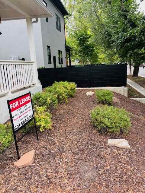 483 E 1st Ave - Photo 3 of 13