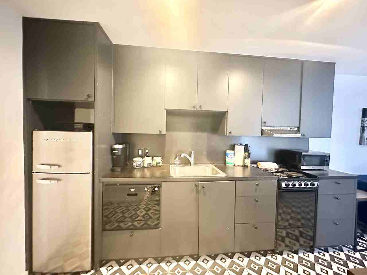 201 Academy Drive #101 - Photo 4 of 28