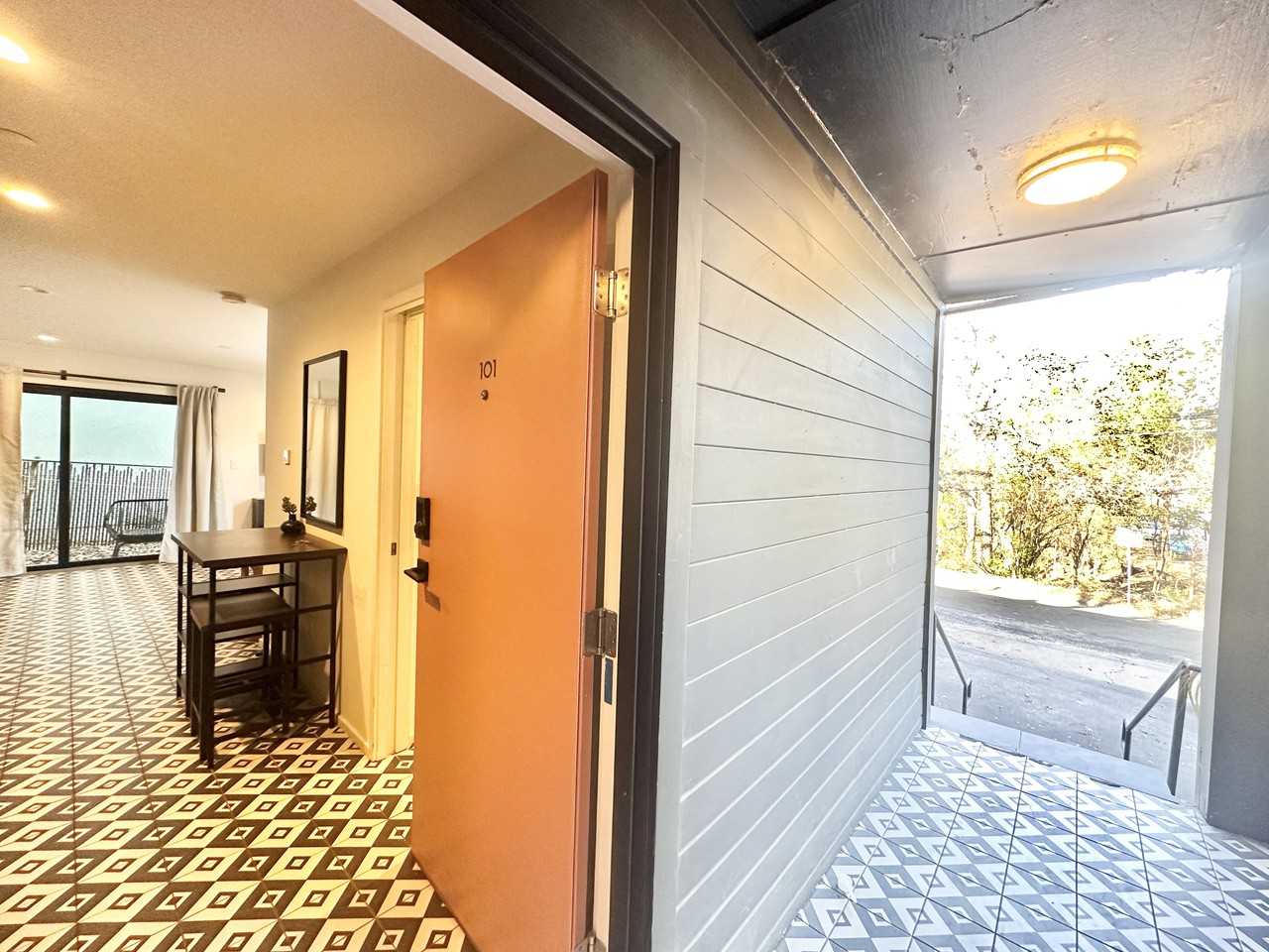 201 Academy Drive #101 - Photo 7 of 28