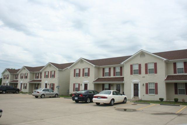 435 N KEENELAND DR5 #5 - Photo 2 of 2