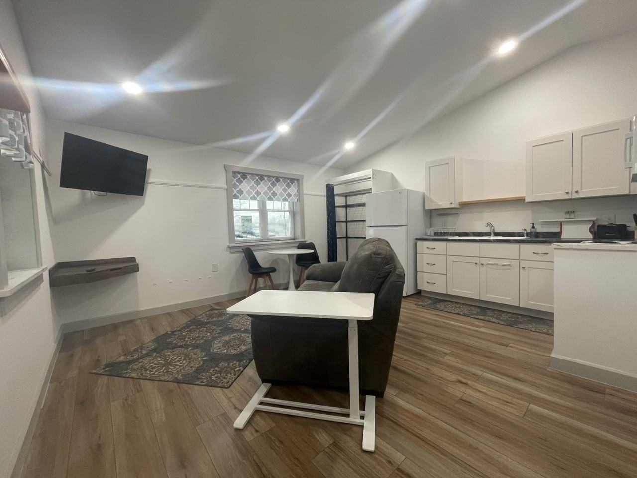 129 California St #2 - Photo 5 of 12