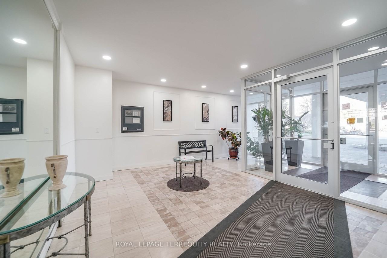 14 Neilson Drive #1002 - Photo 3 of 37