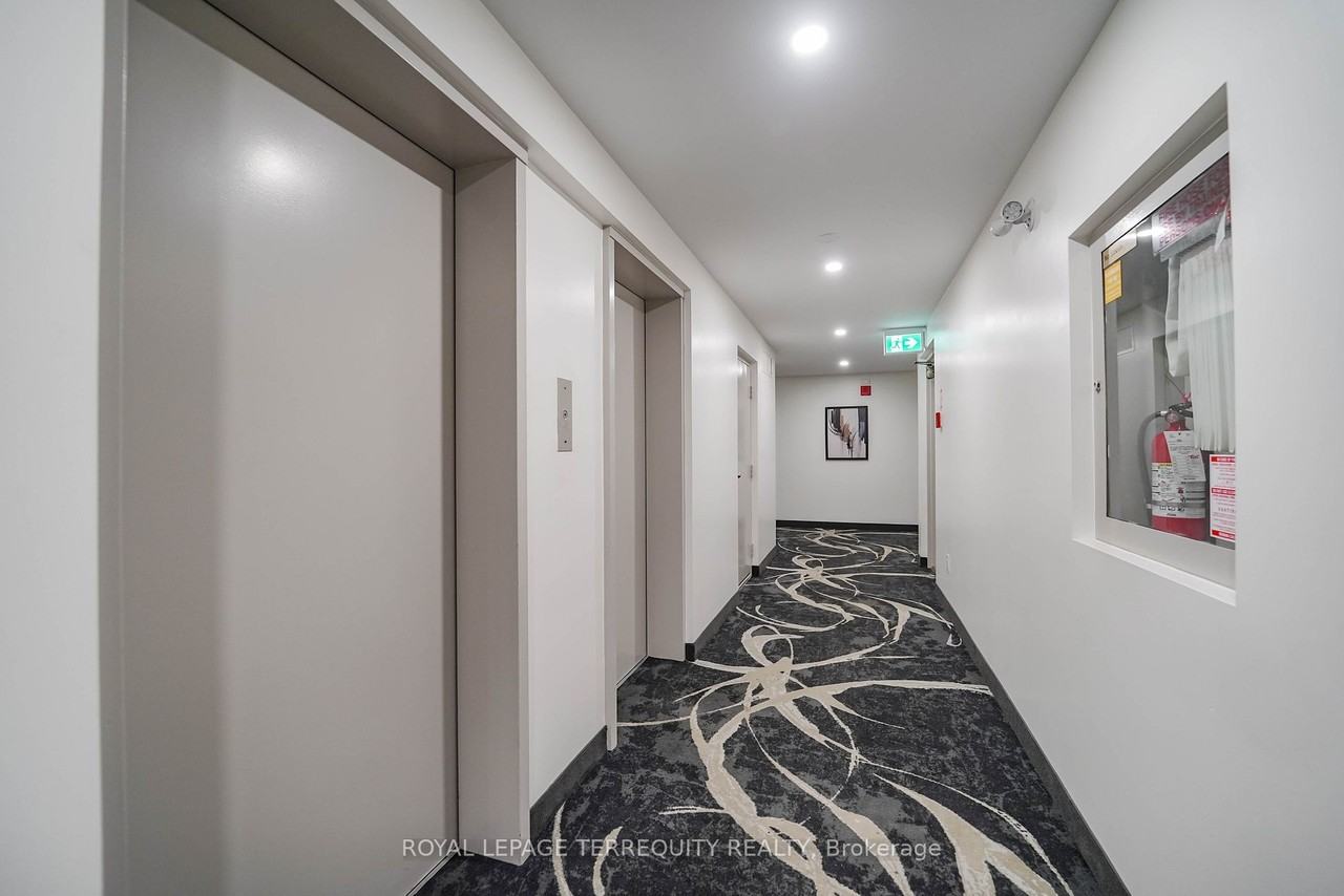 14 Neilson Drive #1002 - Photo 5 of 37