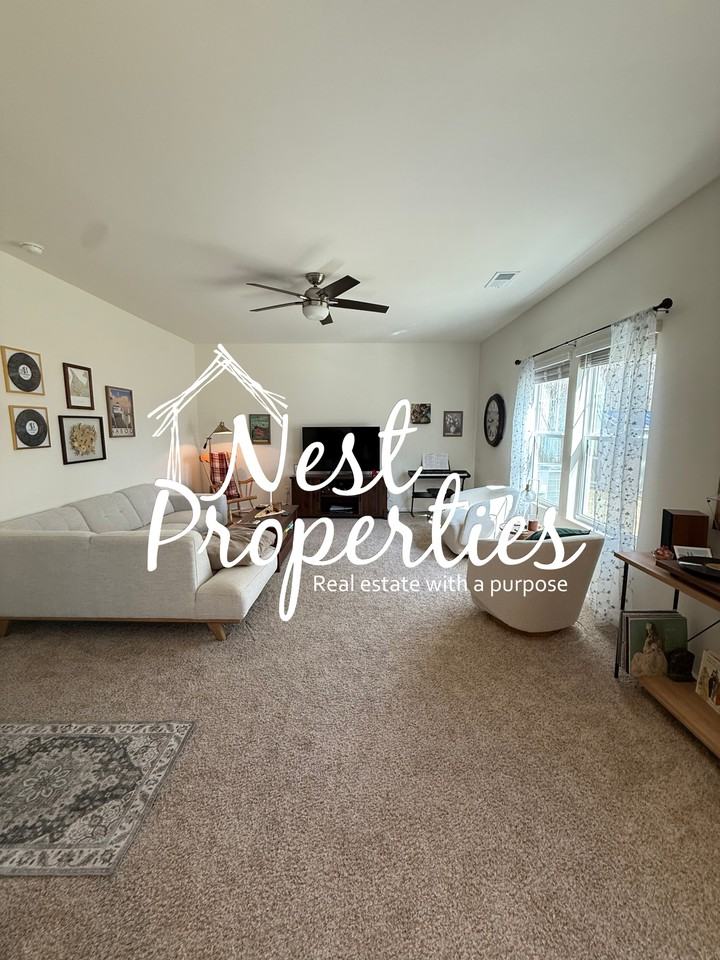 2285 Allan Crest Rd #1 - Photo 3 of 12