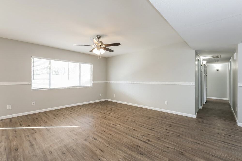 6601 W Desert Cove Ave - Photo 5 of 16