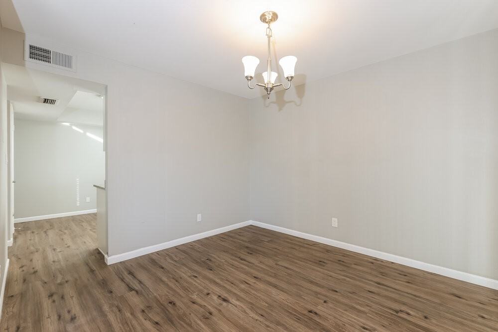 6601 W Desert Cove Ave - Photo 6 of 16