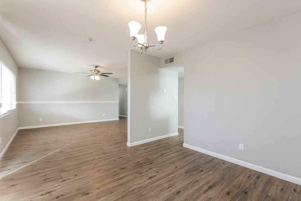 6601 W Desert Cove Ave - Photo 7 of 16