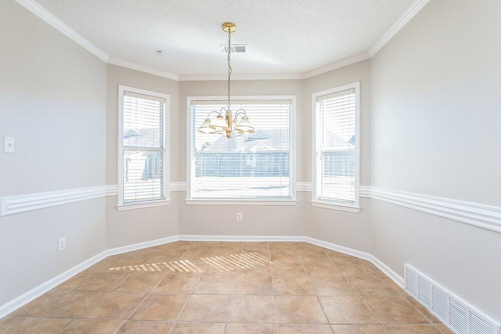 1456 Albon Dr - Photo 5 of 15