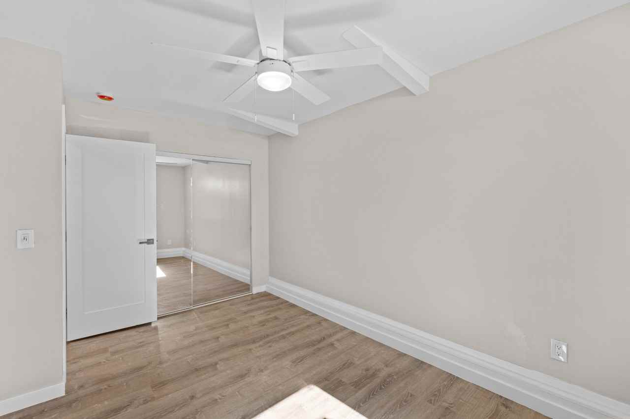 4976 54th St #4976 - Photo 3 of 7