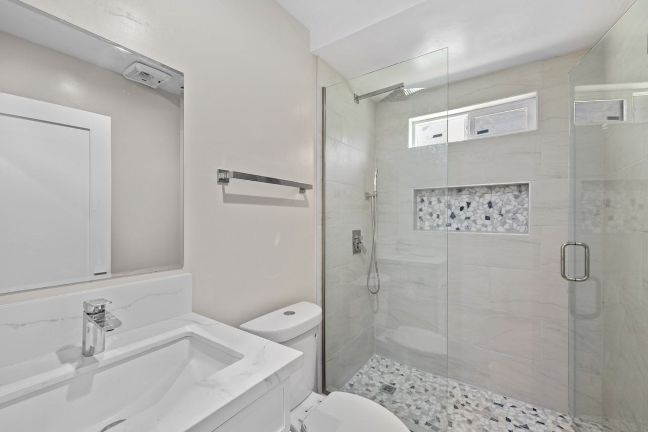 4976 54th St #4976 - Photo 7 of 7