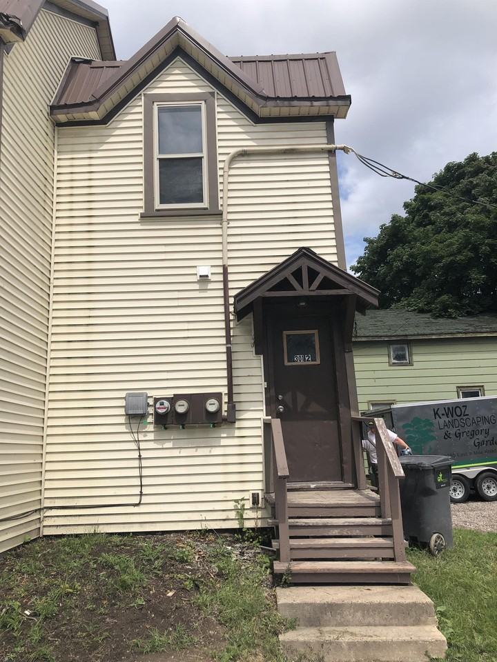 301 E Easterday Ave #2 - Photo 2 of 16