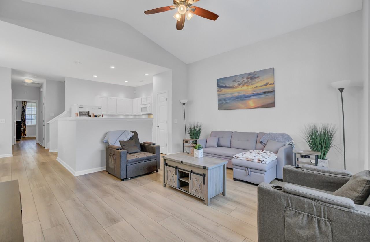 132 Woodward Rd #1 - Photo 7 of 11