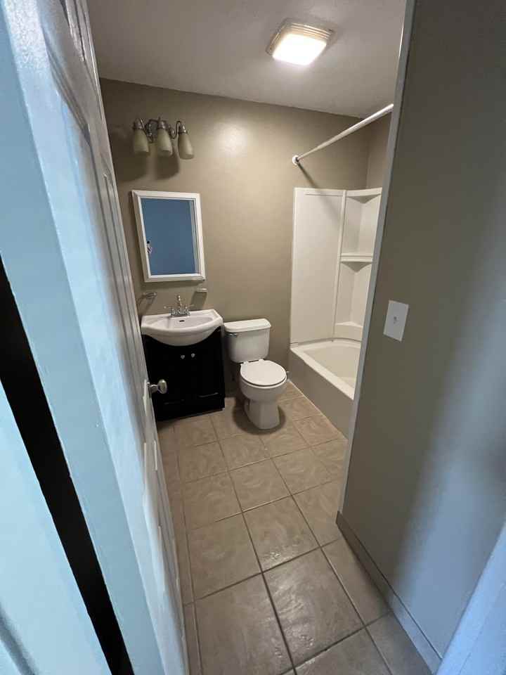 5 Baldwin St #2F - Photo 4 of 6